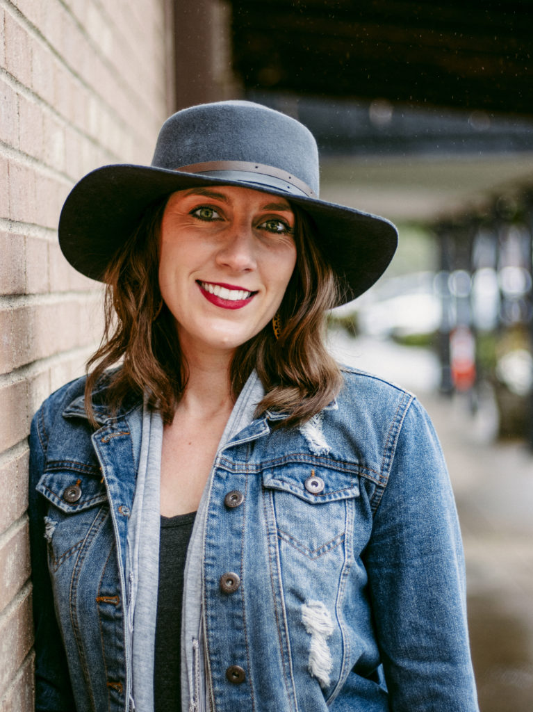 Professional team headshot — Tania